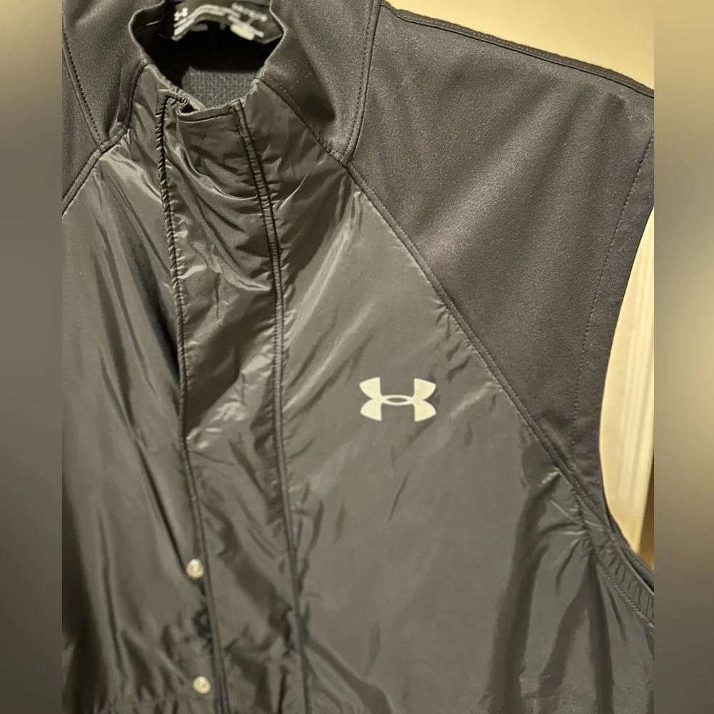 NEW WT UNDER ARMOUR COLDGEAR REACTOR‎ RUN VEST BLACK SIZE LARGE SLEEVLESS